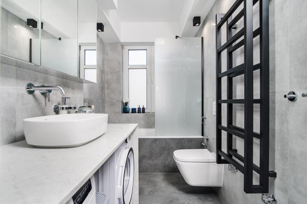 Apartament Na Wspolnej แอลบลอง ภายนอก รูปภาพ