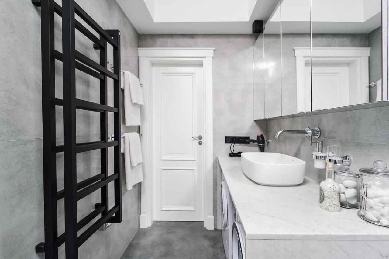 Apartament Na Wspolnej แอลบลอง ภายนอก รูปภาพ