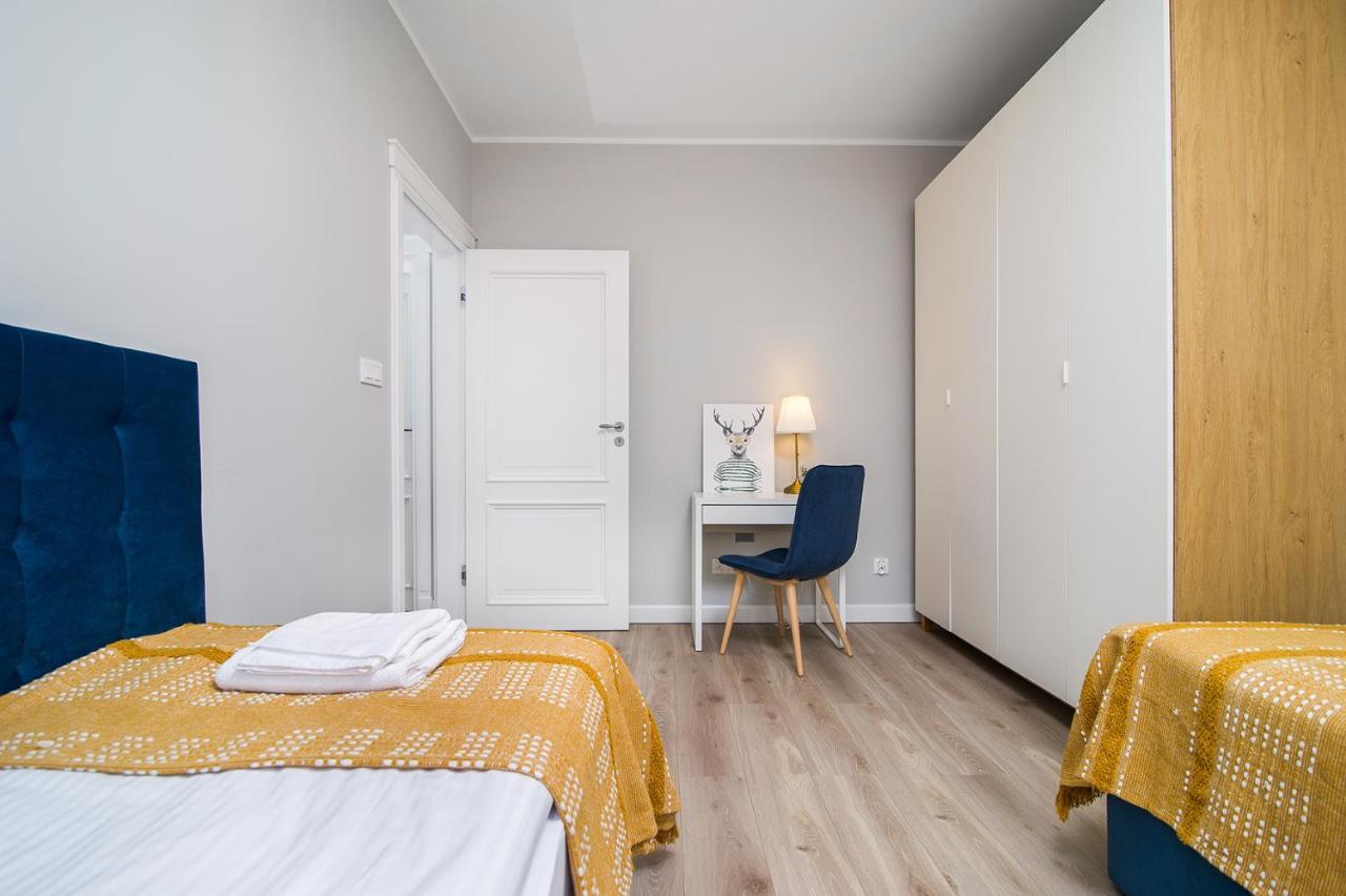 Apartament Na Wspolnej แอลบลอง ภายนอก รูปภาพ